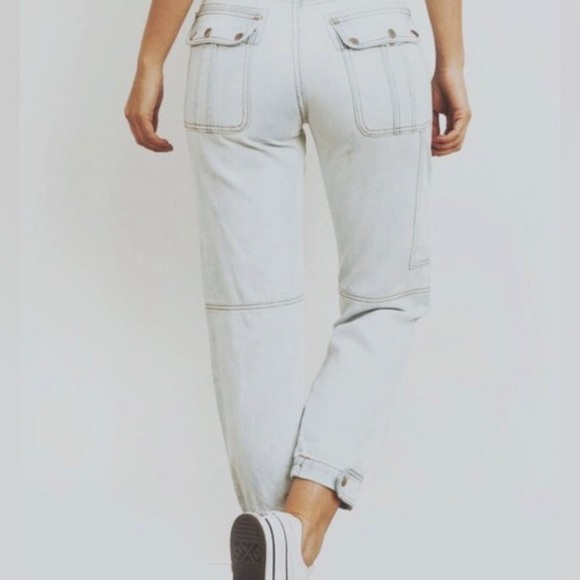 LHANA & KLAIRE BOUTIQUE RELAXED FIT CARGO DENIM JOGGER - Picture 2 of 13